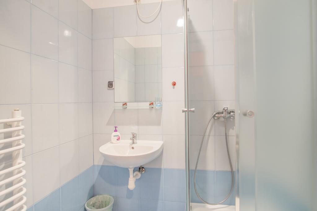 Finger Guest Rooms Krakow Exterior photo